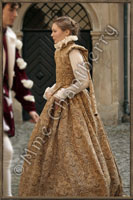 Polish 
        noble lady dress with bodice "ksztat" ("shape").<br>
        After portrait of Krystyna Lubomirska